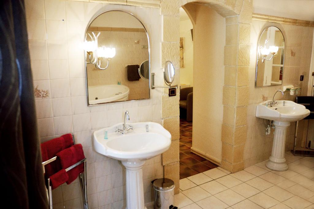 Domaine De Bailheron Otel Béziers Dış mekan fotoğraf